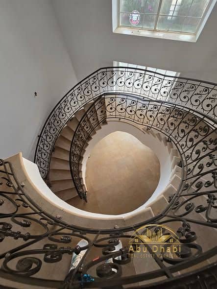 12 594069537_122182986650607399_2362672665828635764_n. jpg