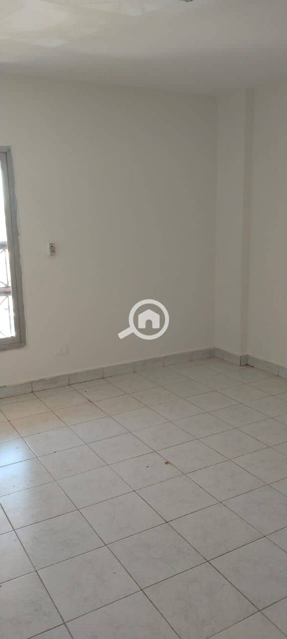 3 WhatsApp Image 2025-12-11 at 7.34. 50 PM (2). jpeg