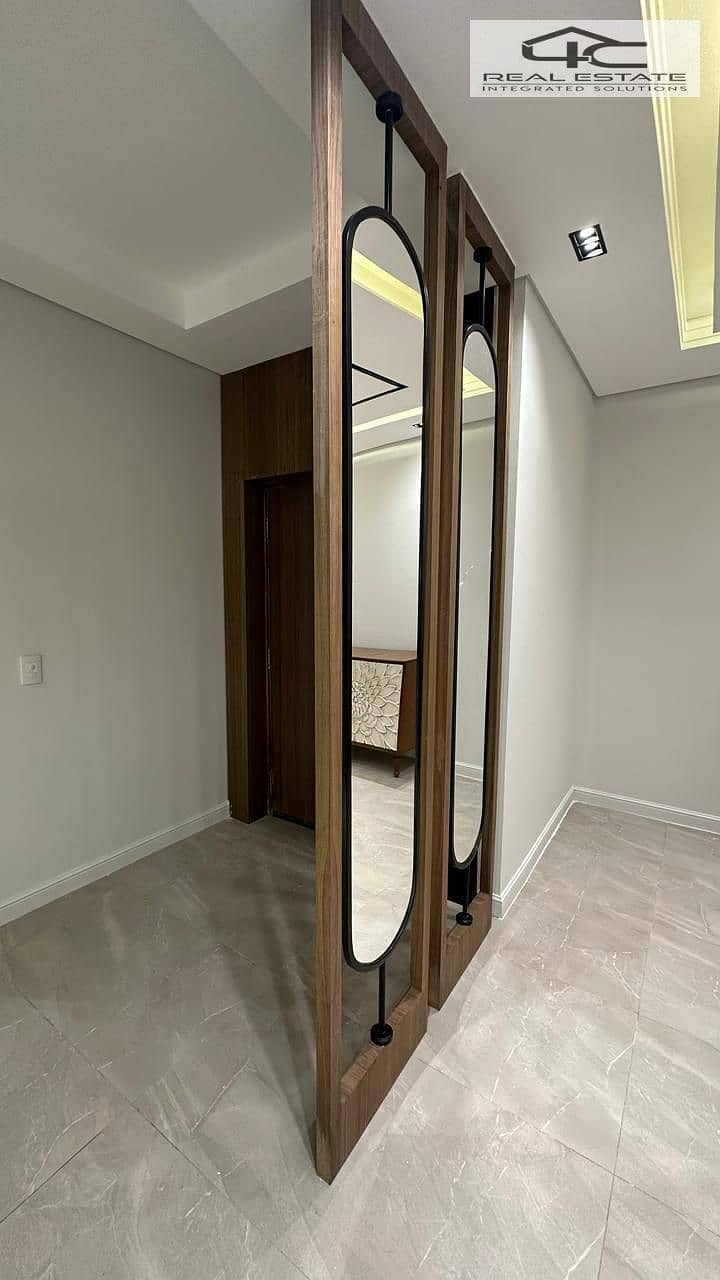 8 WhatsApp Image 2025-12-11 at 14.34. 55. jpeg