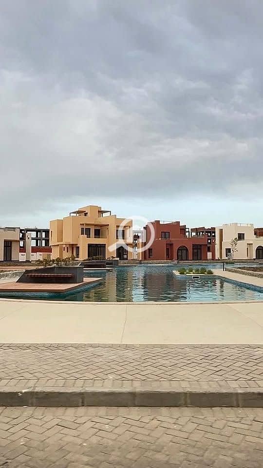 8 591374945_811003555261454_6240761103460972682_n. jpg