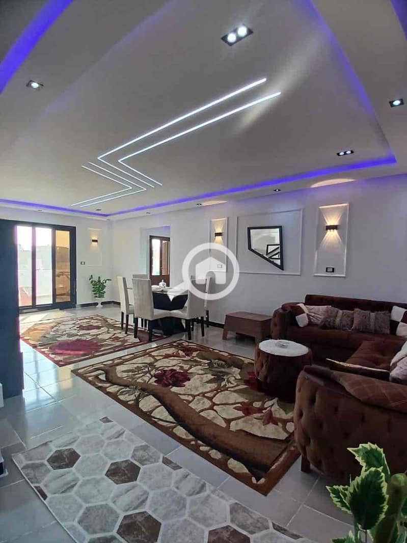 27 372b5968-de4e-48a5-821c-25d8089a7b86. jpg