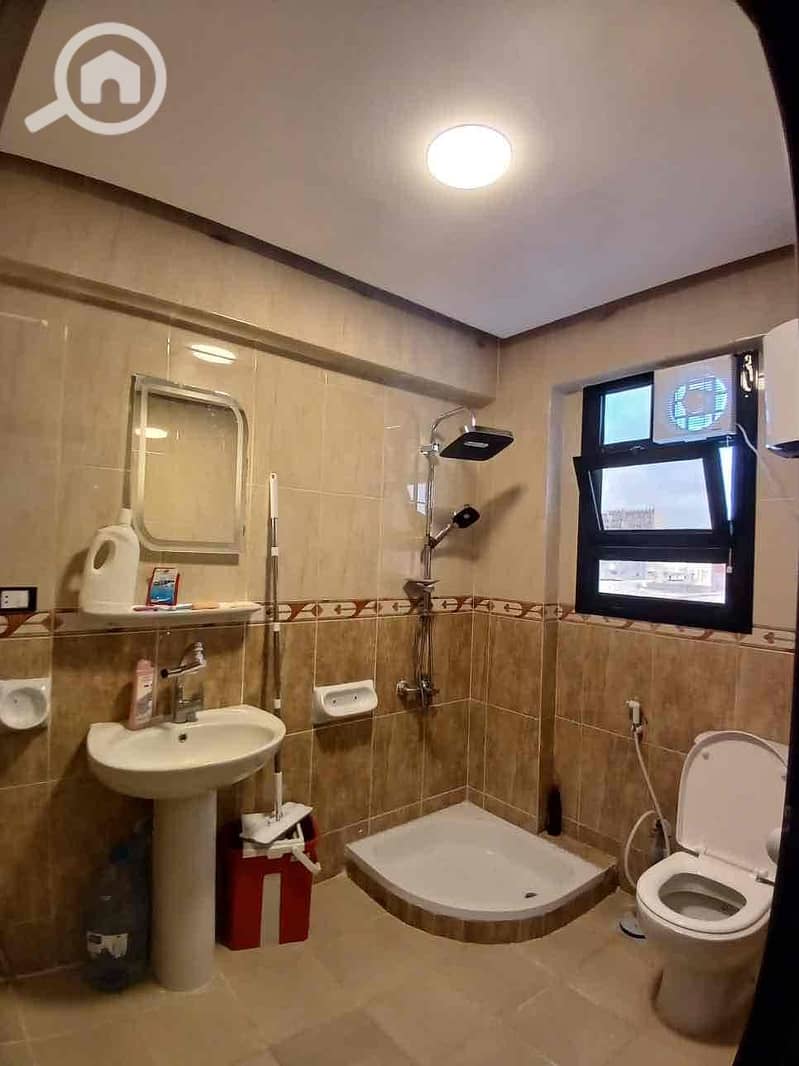 44 0ebe4325-e254-4bf0-b537-646ba273d5b3. jpg