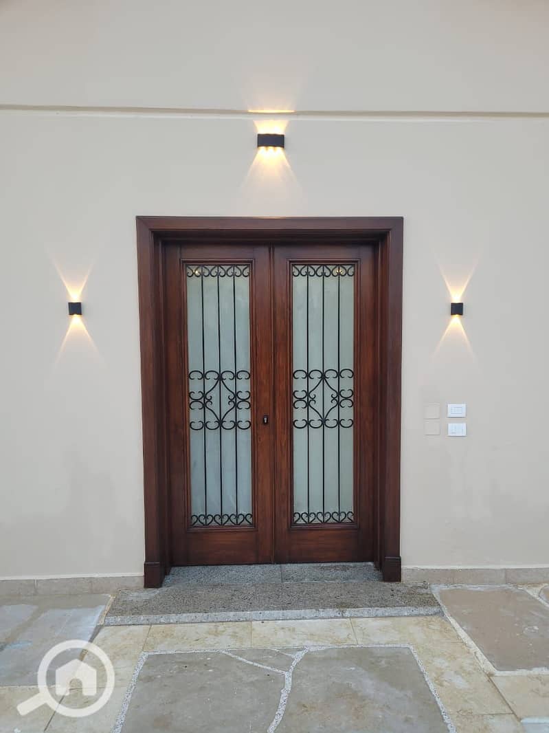 8 WhatsApp Image 2025-12-10 at 9.37. 14 AM (3). jpeg