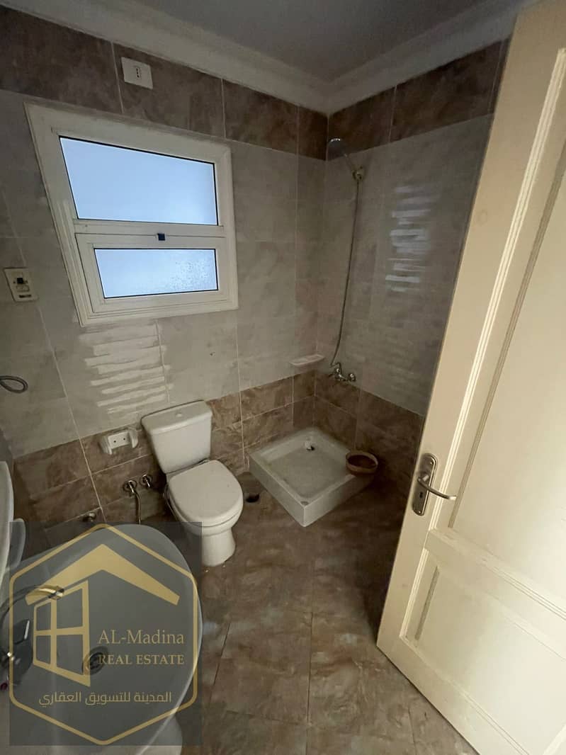 32 WhatsApp Image 2025-12-11 at 6.24. 10 PM. jpeg