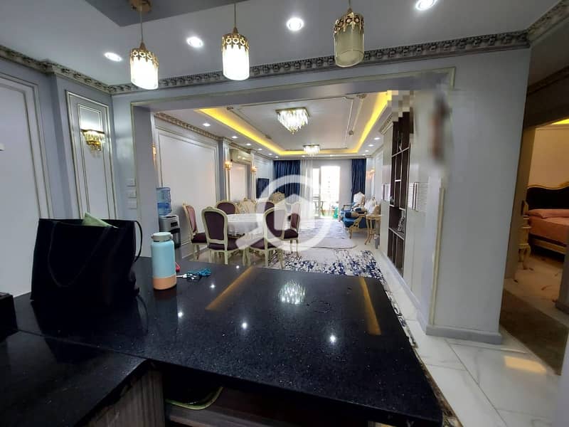 12 ebba847e-a199-4ec9-b029-867ddff4d6e6. jpeg