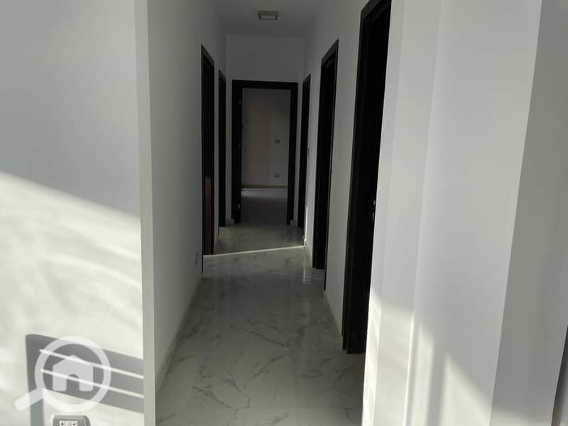 5 WhatsApp Image 2025-12-10 at 2.01. 00 PM (1). jpeg