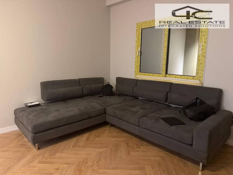 6 WhatsApp Image 2025-12-11 at 13.51. 14. jpeg