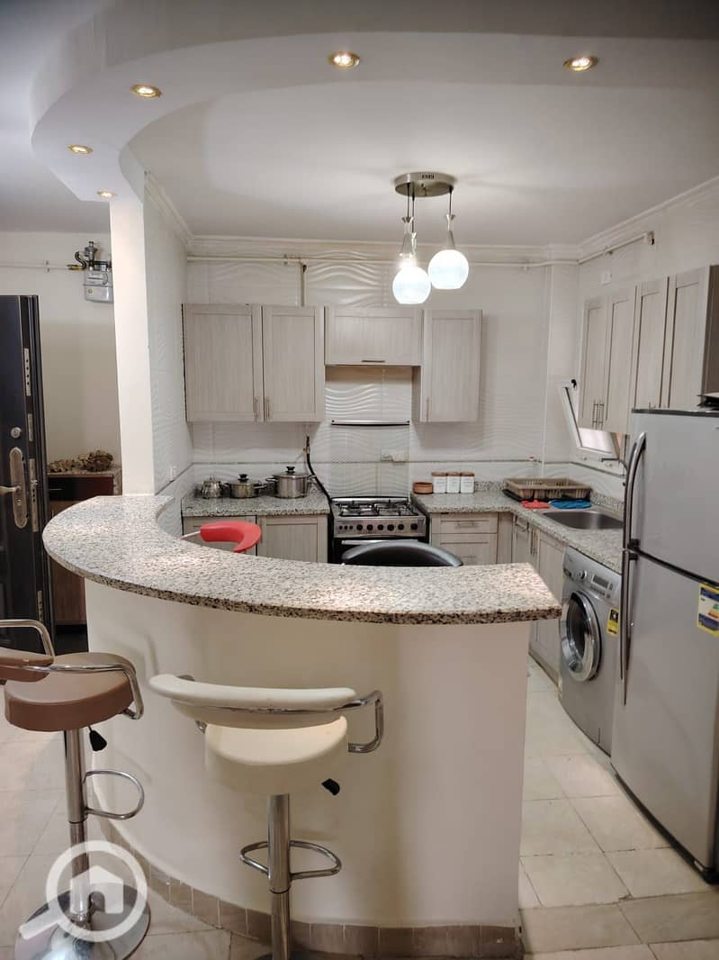 5 468357c1-fd1f-4704-8e29-cf14f21d7fd9. jpeg