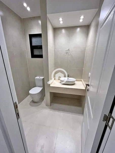 3 542450866_24437416162580225_5945285395299979511_n. jpg