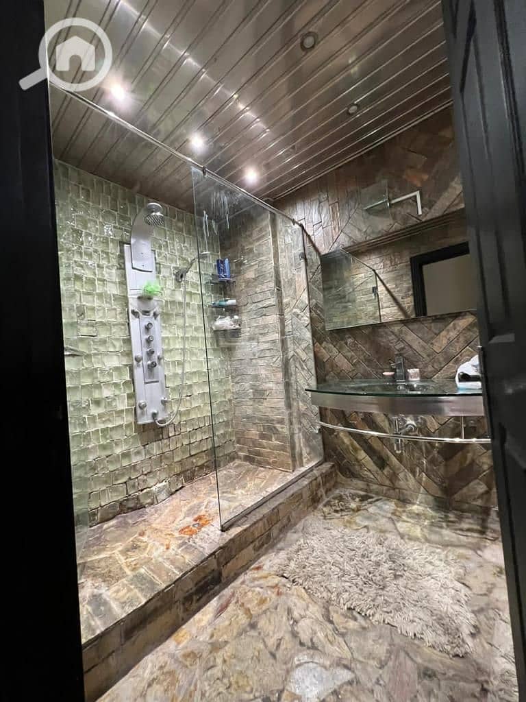 5 WhatsApp Image 2025-12-10 at 4.33. 13 PM (2). jpeg