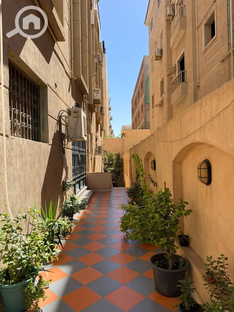 4 a09cc953-d55d-4388-8a0d-3b8278ada307. jpg