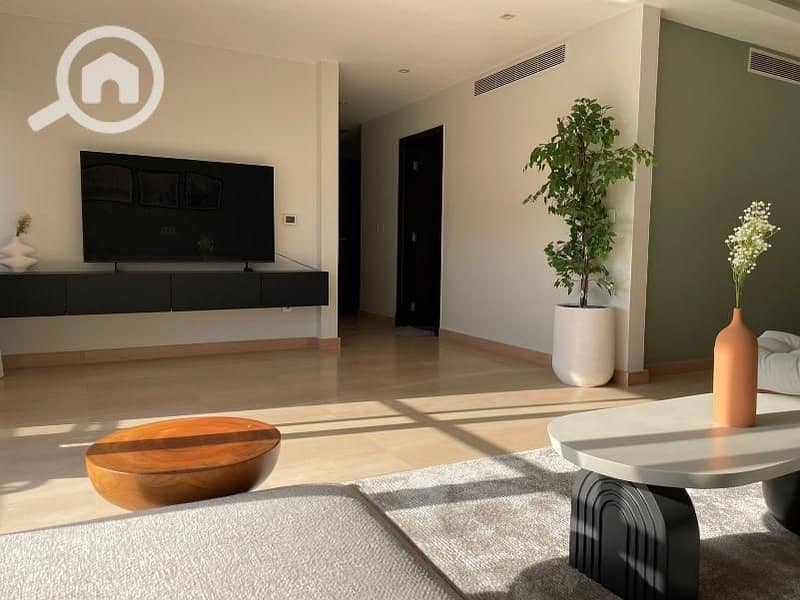 11 df229bcc-5964-49f9-951c-d9915e09d665. jpg