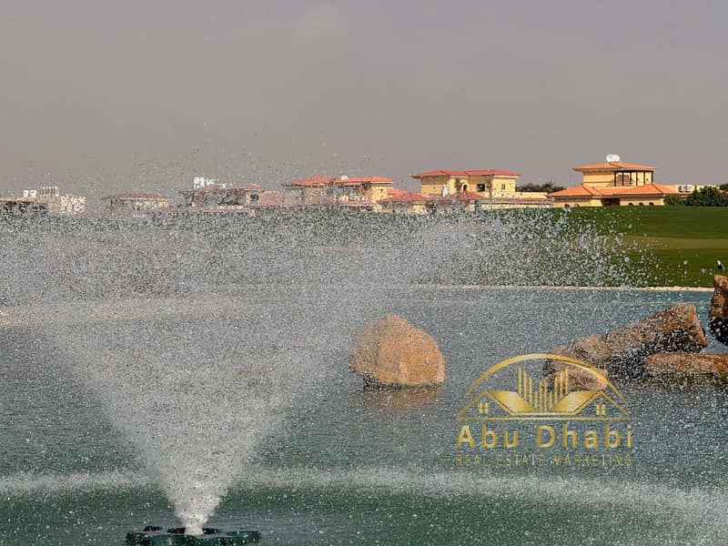 7 07c68ca0-ee15-4136-8a5c-351134f44cf5. jpg