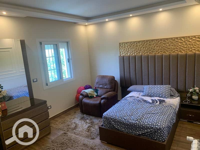 5 5c6cefa7-afea-4621-8533-c9abfada1135. jpg