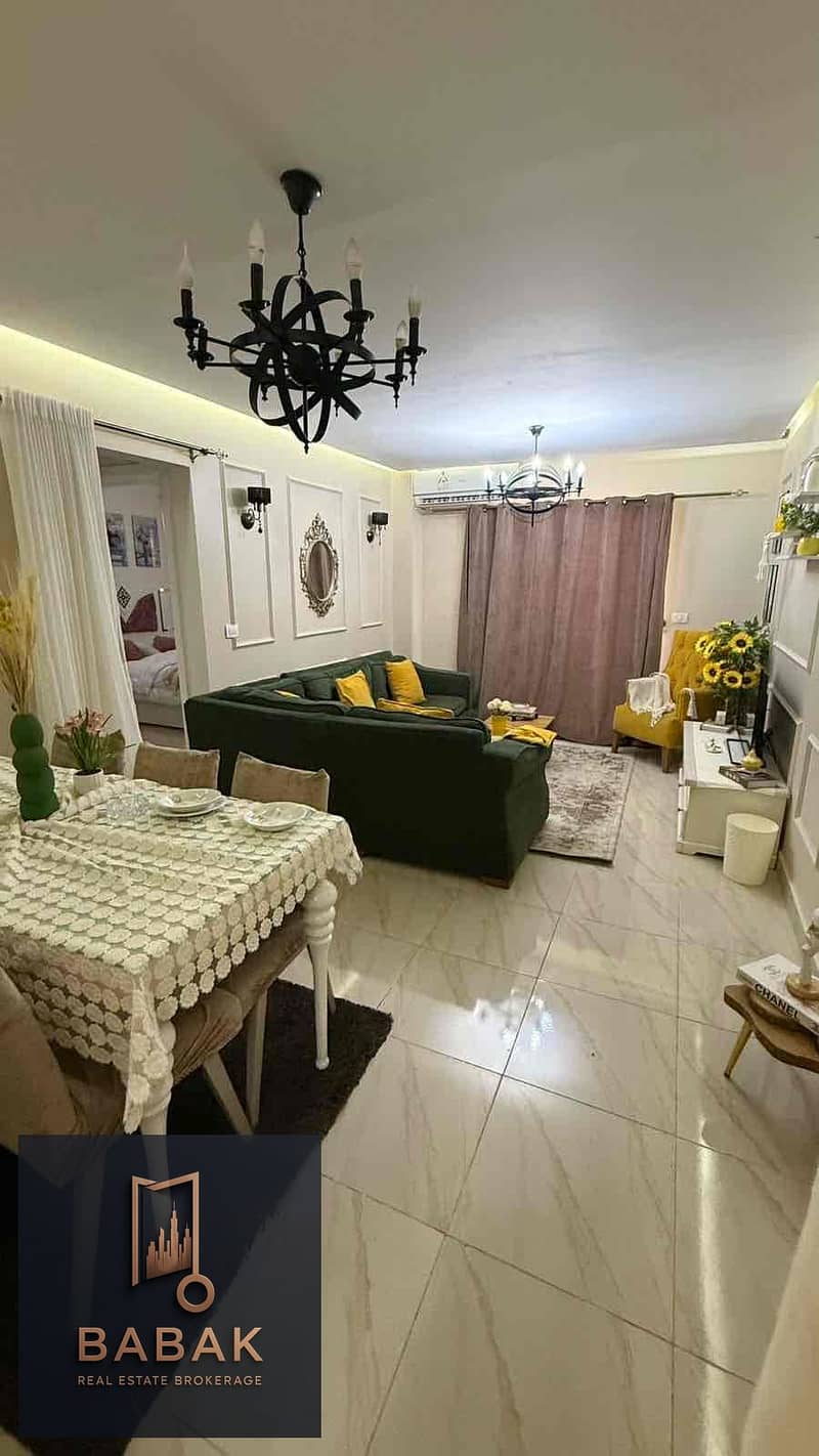 2 3955fc9c-1041-412f-92fa-799edc7d51e9. jpg