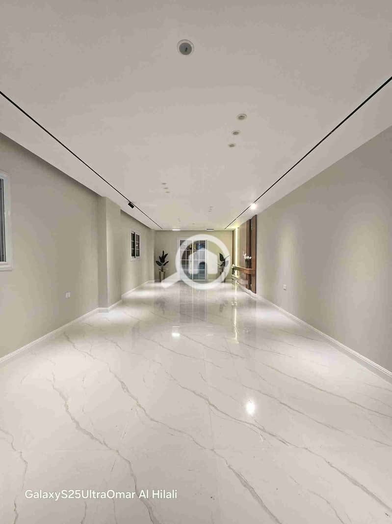 1000660680. jpg 1000660680. jpg