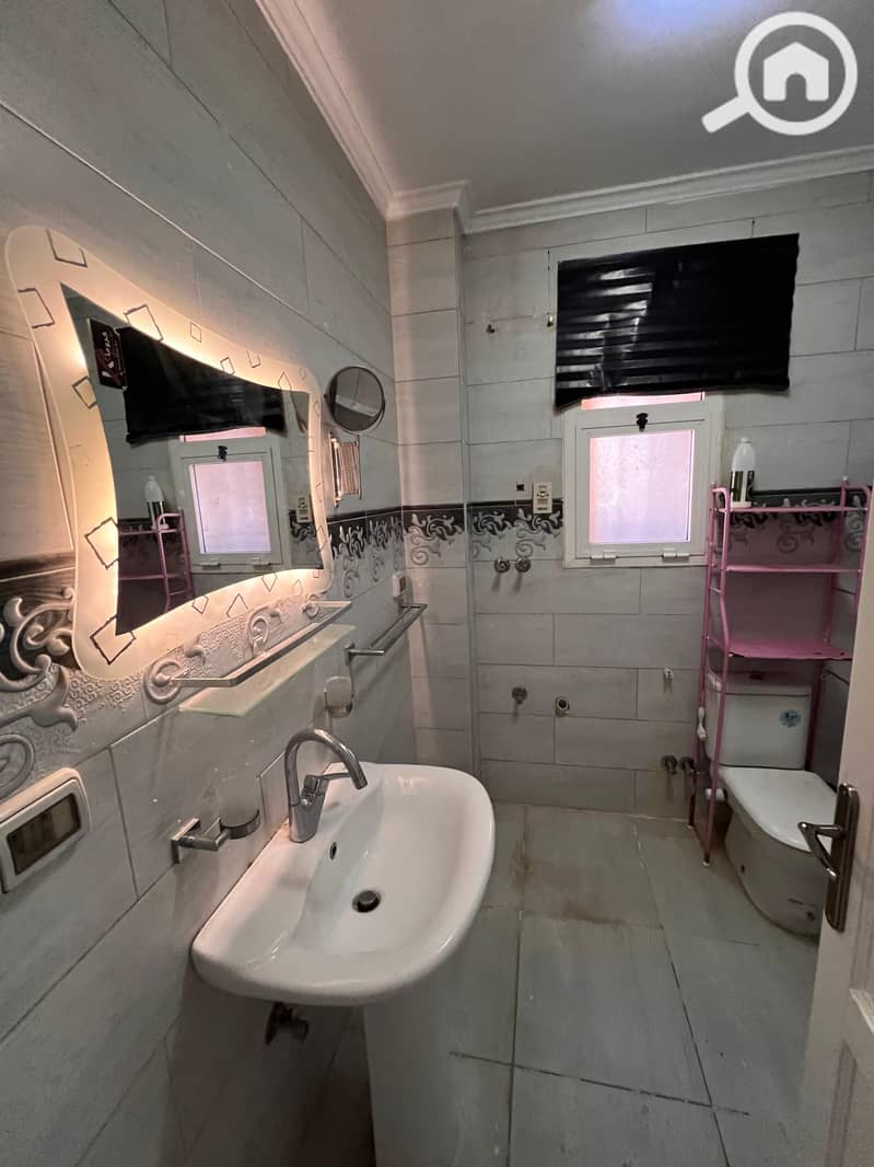 4 WhatsApp Image 2025-12-11 at 11.01. 03 AM (1). jpeg