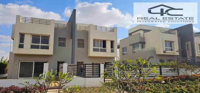 6 Bedroom Twin House for Sale in New Cairo, Cairo - IMG-20250217-WA0244. jpg 6 Bedroom Twin House for Sale in New Cairo, Cairo - IMG-20250217-WA0244. jpg