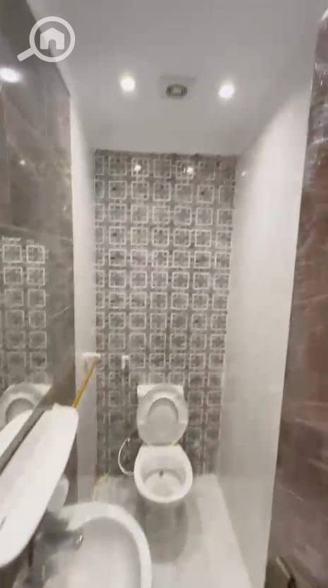 5 45ad4453-62d3-4c41-89b6-66a01fd58ef3. jpg