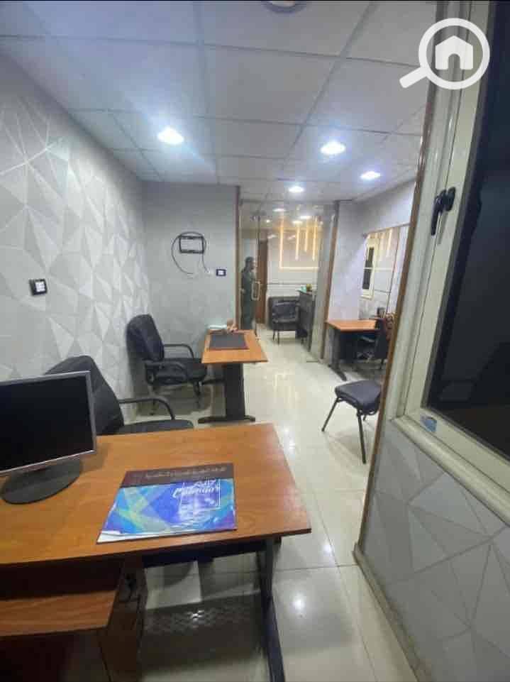 4 bb568f39-194f-489a-ae55-0c8fa752c14e. jpg