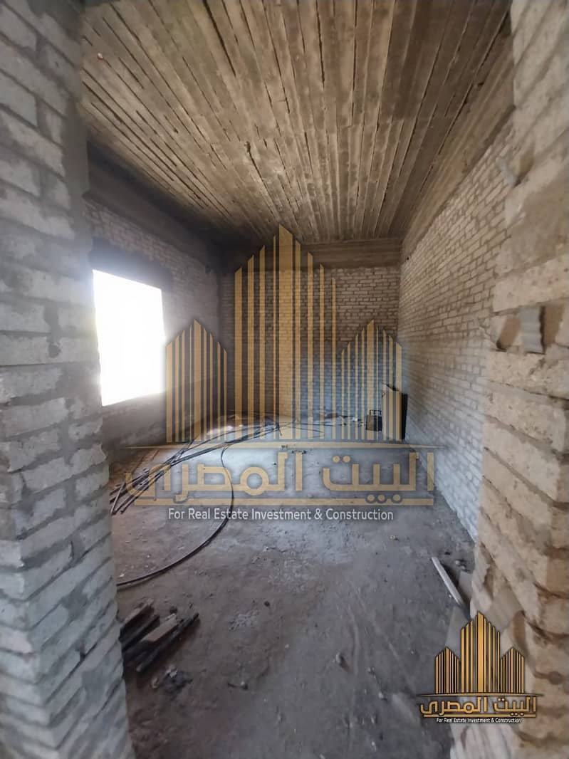 6 U294568 (18). jpeg