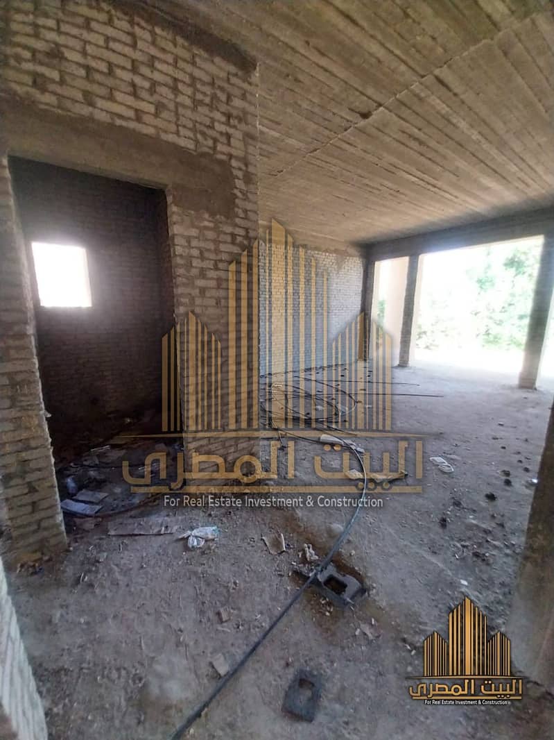 8 U294568 (14). jpeg