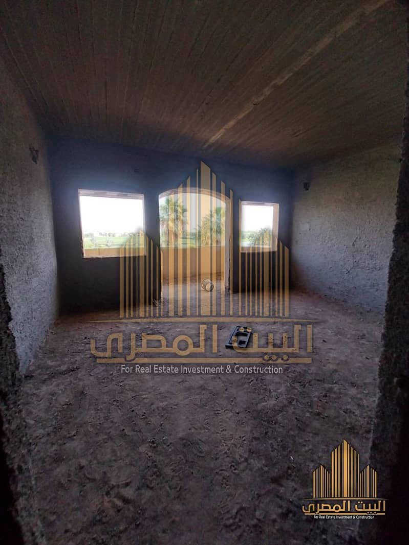 11 U294568 (10). jpeg