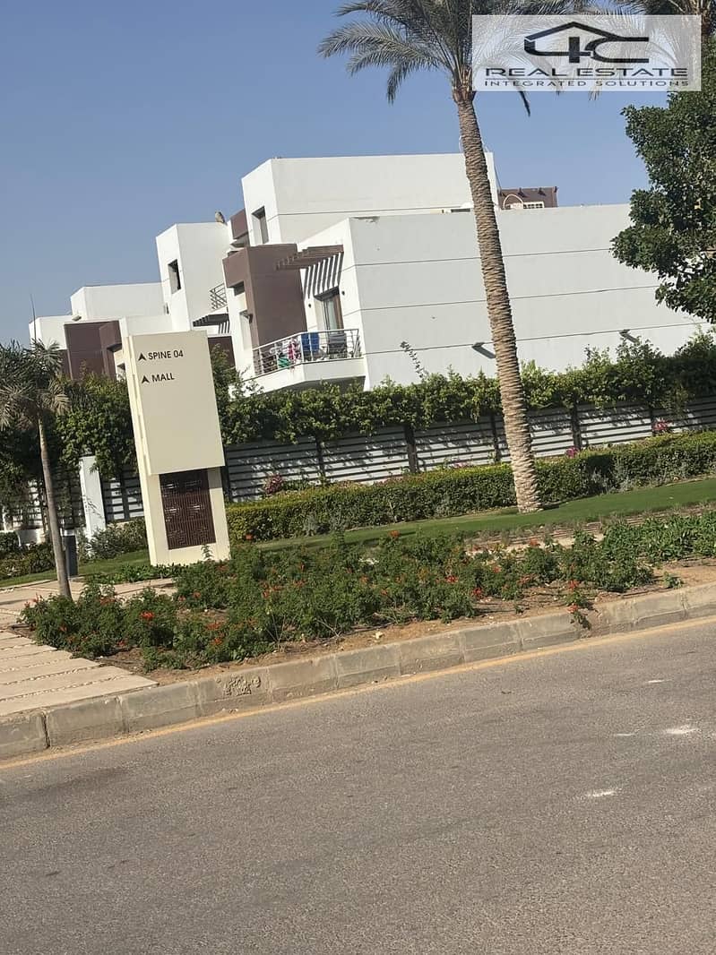 10 WhatsApp Image 2024-10-30 at 3.04. 52 PM. jpeg