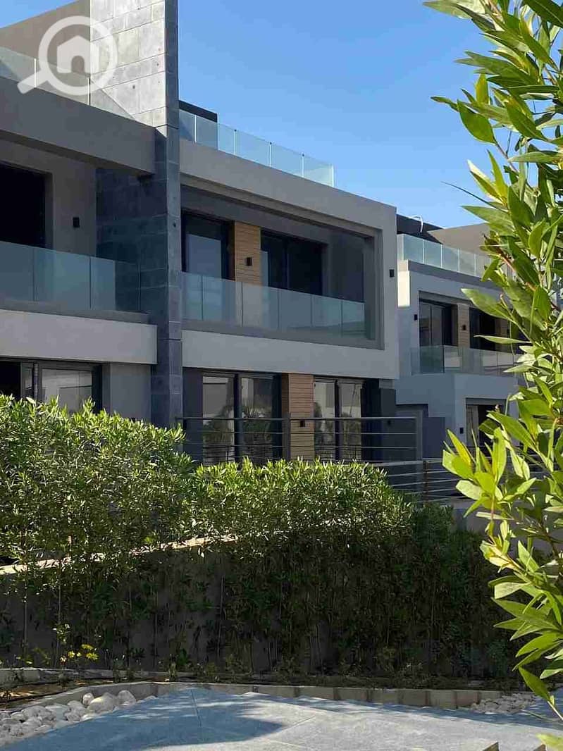 6 IMG_20251008_221114_566. jpg