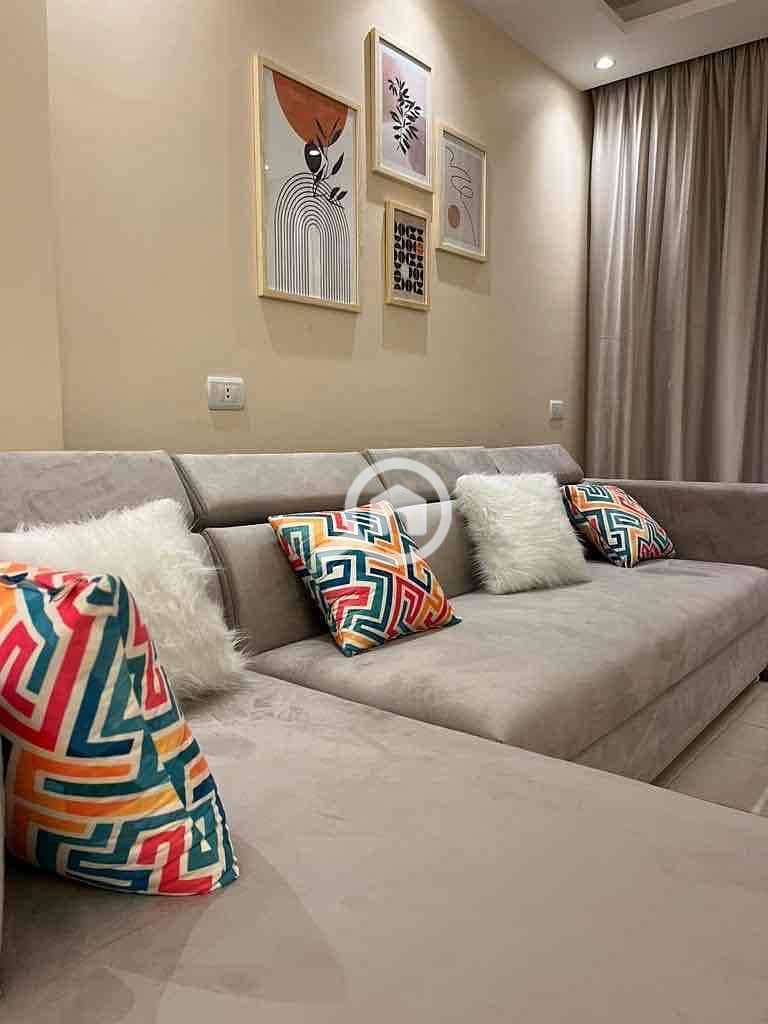 8 3b0cdea6-f2c6-4096-8587-975a5a21d28a. jpg