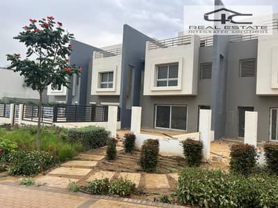 تاون هاوس 4 غرف نوم للبيع في القاهرة الجديدة، القاهرة - WhatsApp Image 2023-11-13 at 11.51. 00 AM (1). jpeg تاون هاوس 4 غرف نوم للبيع في القاهرة الجديدة، القاهرة - WhatsApp Image 2023-11-13 at 11.51. 00 AM (1). jpeg