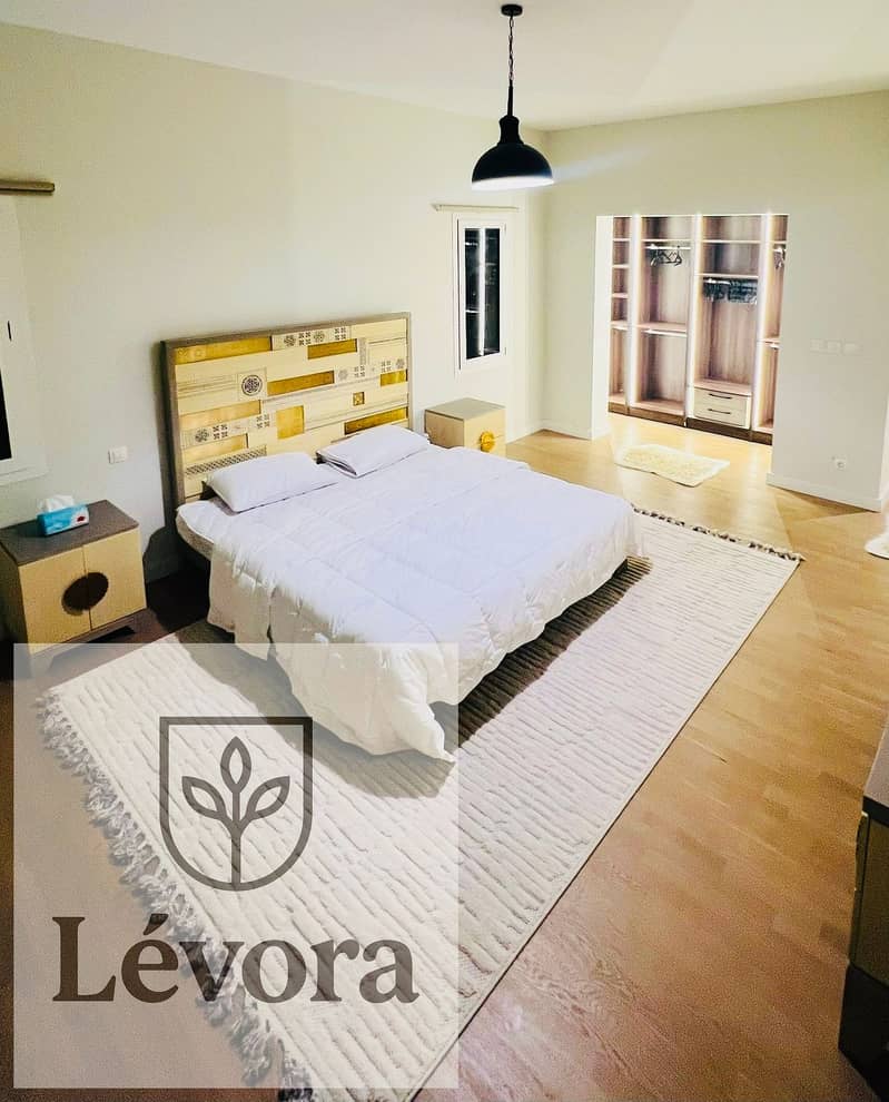 17 db8a4105-9323-47f1-9628-98dd32f88058. jpeg