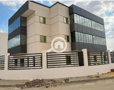 مجمع تجاري  للبيع في القاهرة الجديدة، القاهرة - photo_2025-12-12_01-30-42. jpg