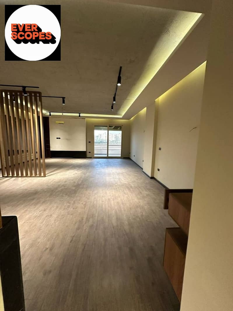 2 WhatsApp Image 2025-11-06 at 13.36. 03. jpeg