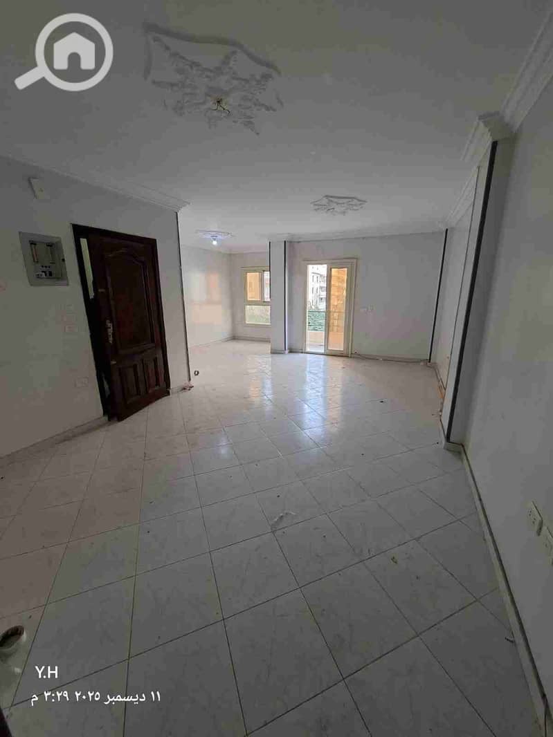 1000310914. jpg 1000310914. jpg