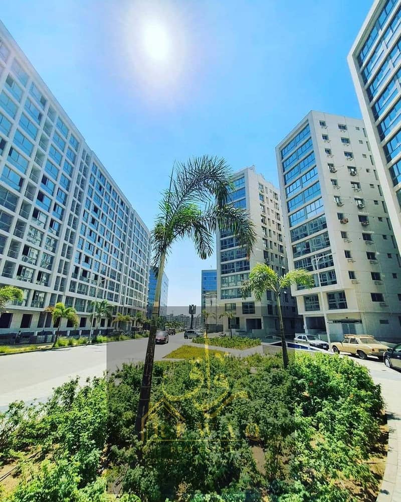 9 b1c0b110-32c6-401f-b968-16e3076521ee. jpeg