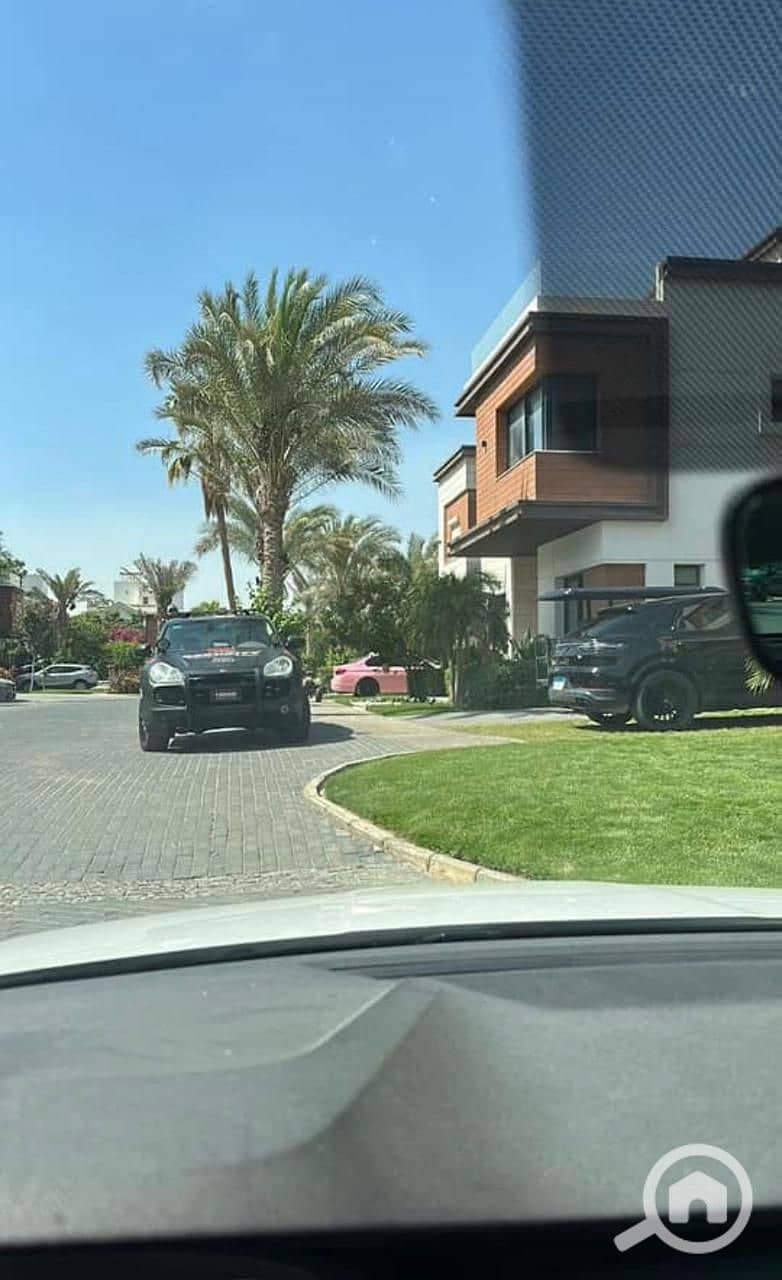 8 WhatsApp Image 2025-12-06 at 1.53. 11 PM (1). jpeg