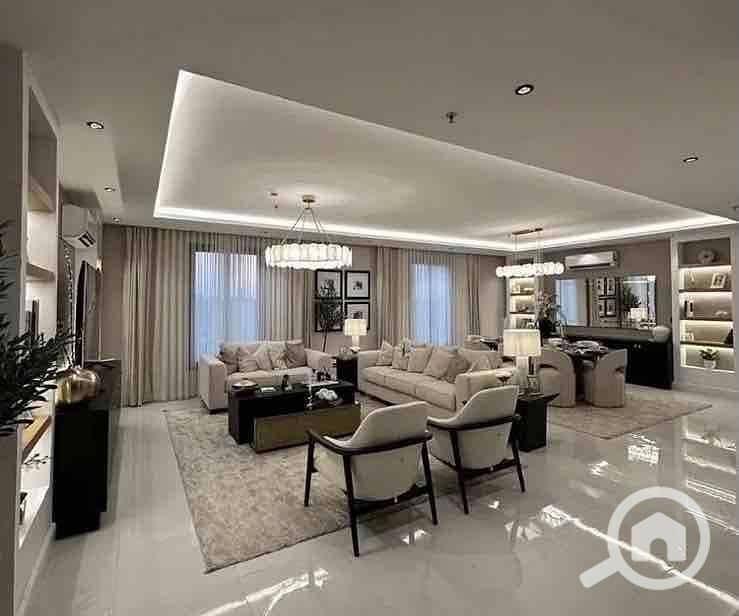 2 b68a958b-7fa2-4f51-92a2-9e301c702f83. jpg