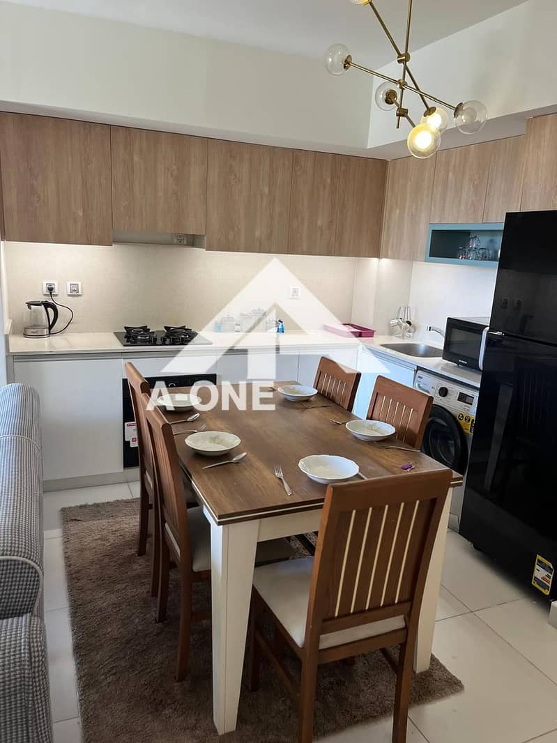 6 1975d888-cb11-4e6c-9053-565c7ddd7555. jpg