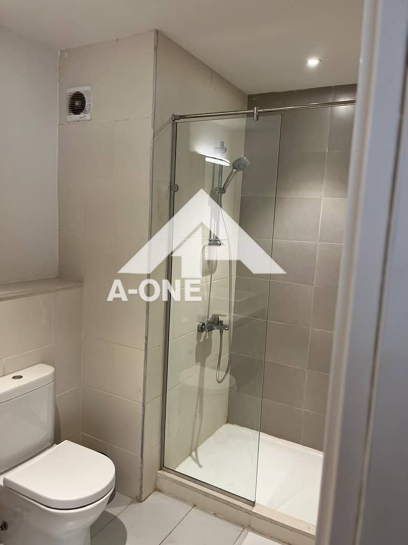 10 a2fbd28e-12d4-427a-96a0-134ff870c494. jpg