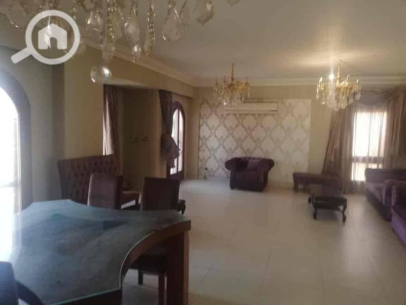 7 b8b4d8ae-8d32-42d3-a323-e87c84199d08. jpg