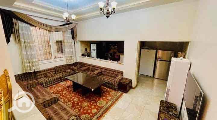 9 e32fac47-b7a0-4887-a2f2-b6b183189d66. jpg