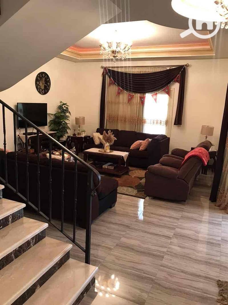 17 a8c1362c-9963-4f09-b5b2-b118b52ea4f7. jpg