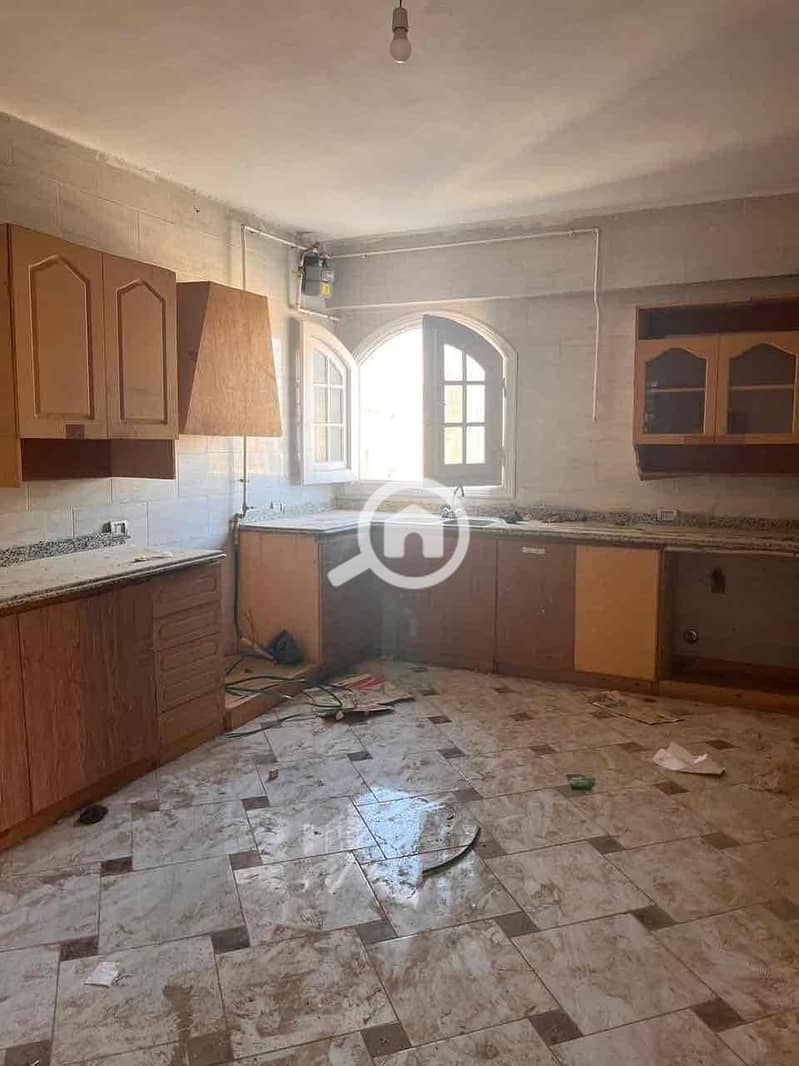 27 09ddfc7d-8795-4bf7-89b9-3076e4ab8022. jpg