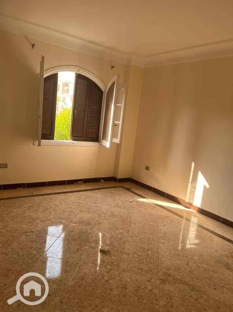 35 2205f2db-23a9-4ddc-9d0c-05472dada25e. jpg