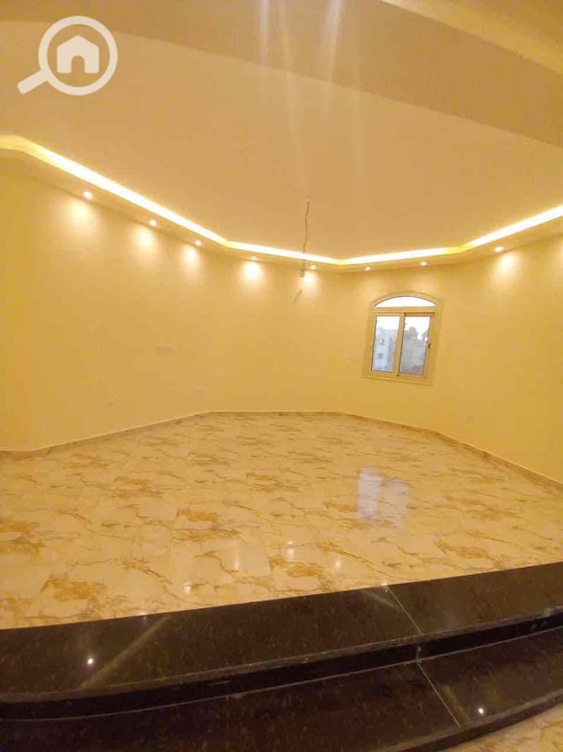 2 94e85694-6be9-4f6b-b835-80e00cd8c06c. jpg