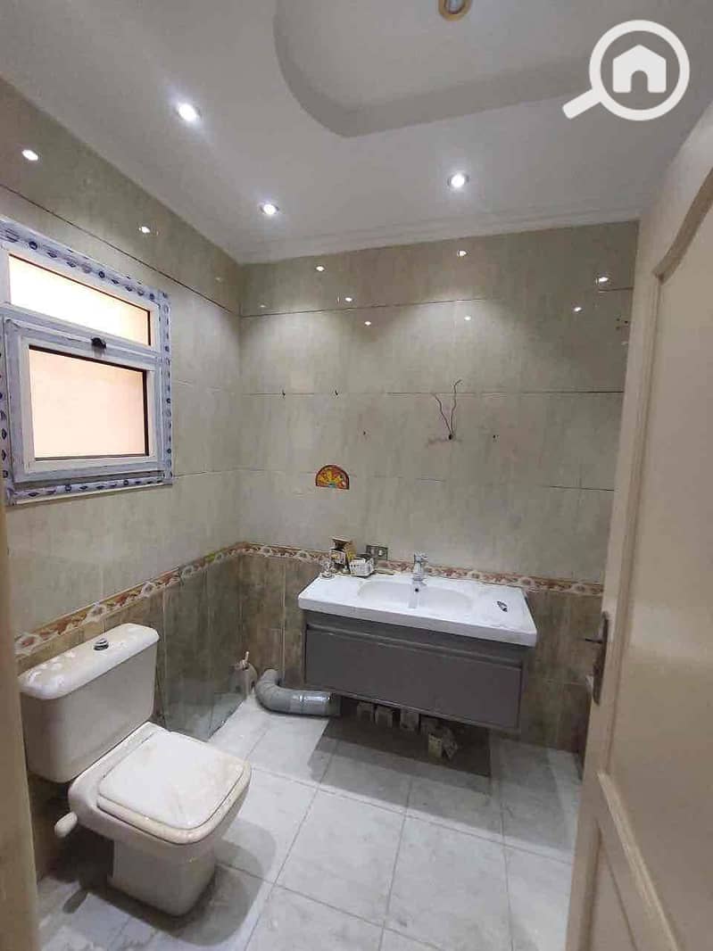 5 bdbcbe0f-9a34-4db1-a7e6-7456306ae709. jpg