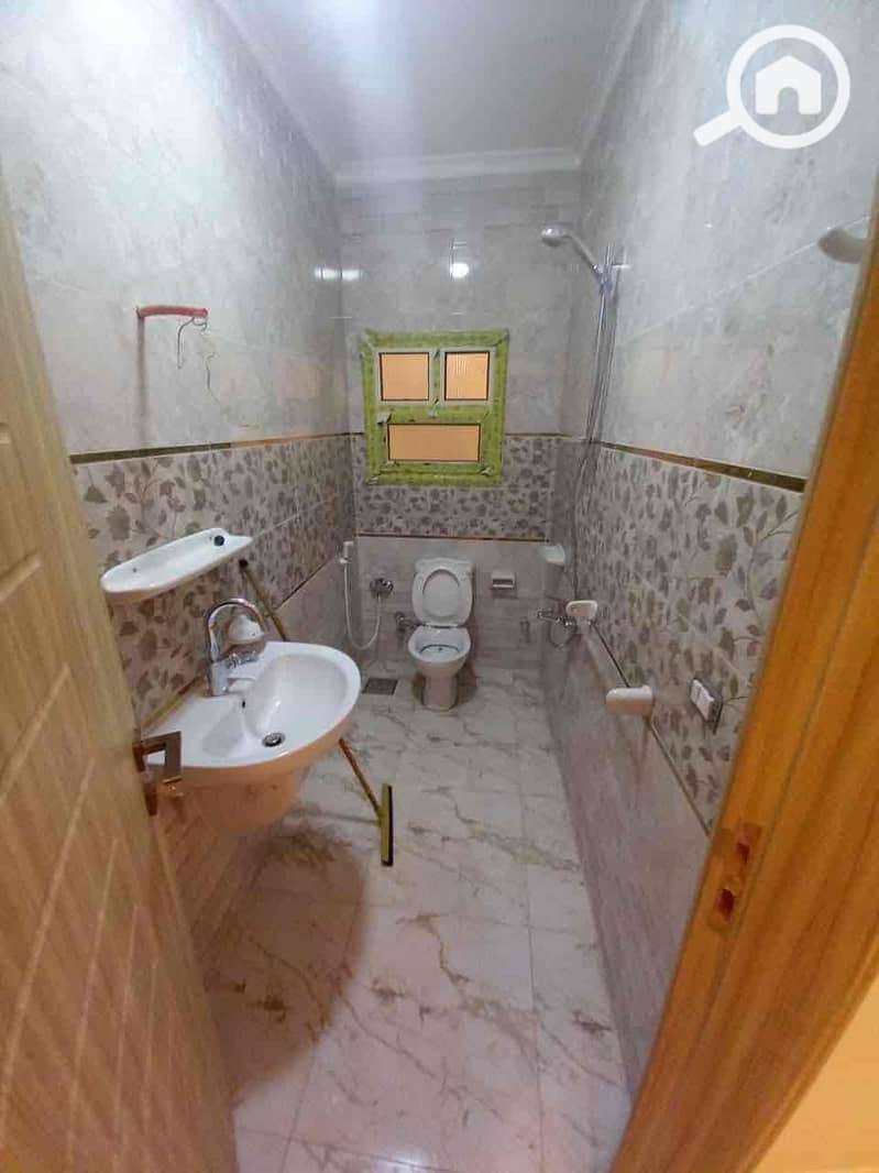 11 0992cc61-96cf-492c-a183-0649eaf2ceea. jpg