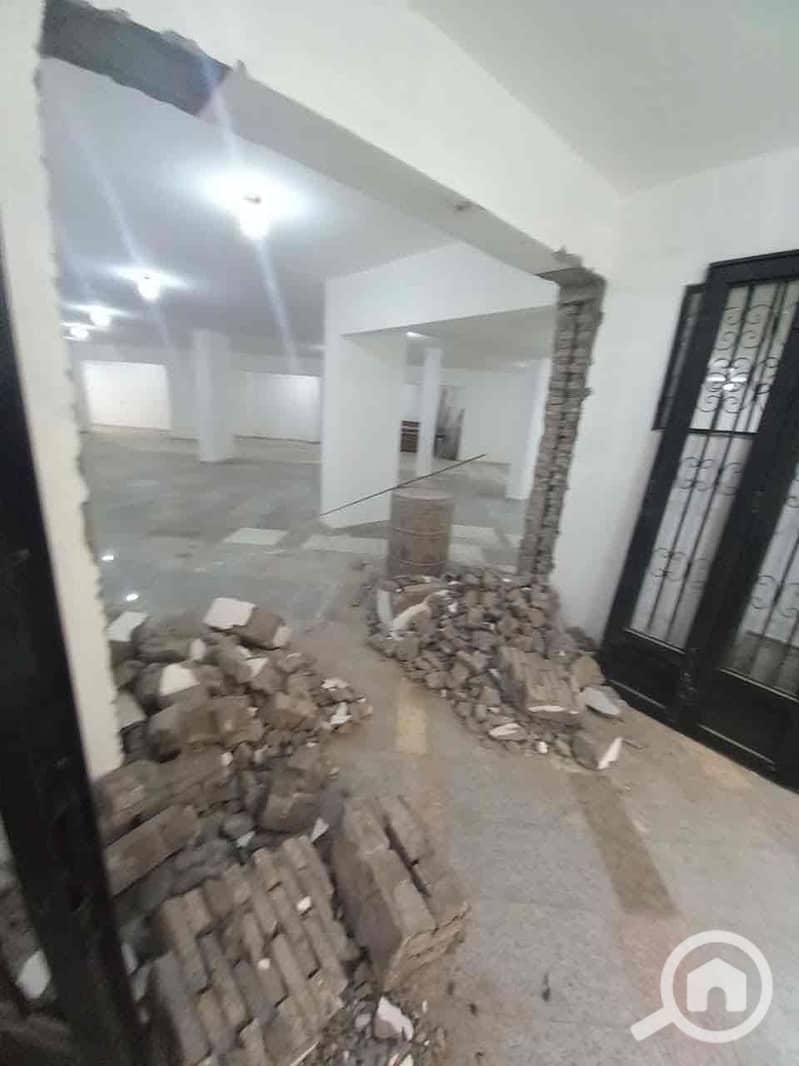 29 7fde6fd4-598b-47f9-a55b-5a106ae1de2a. jpg