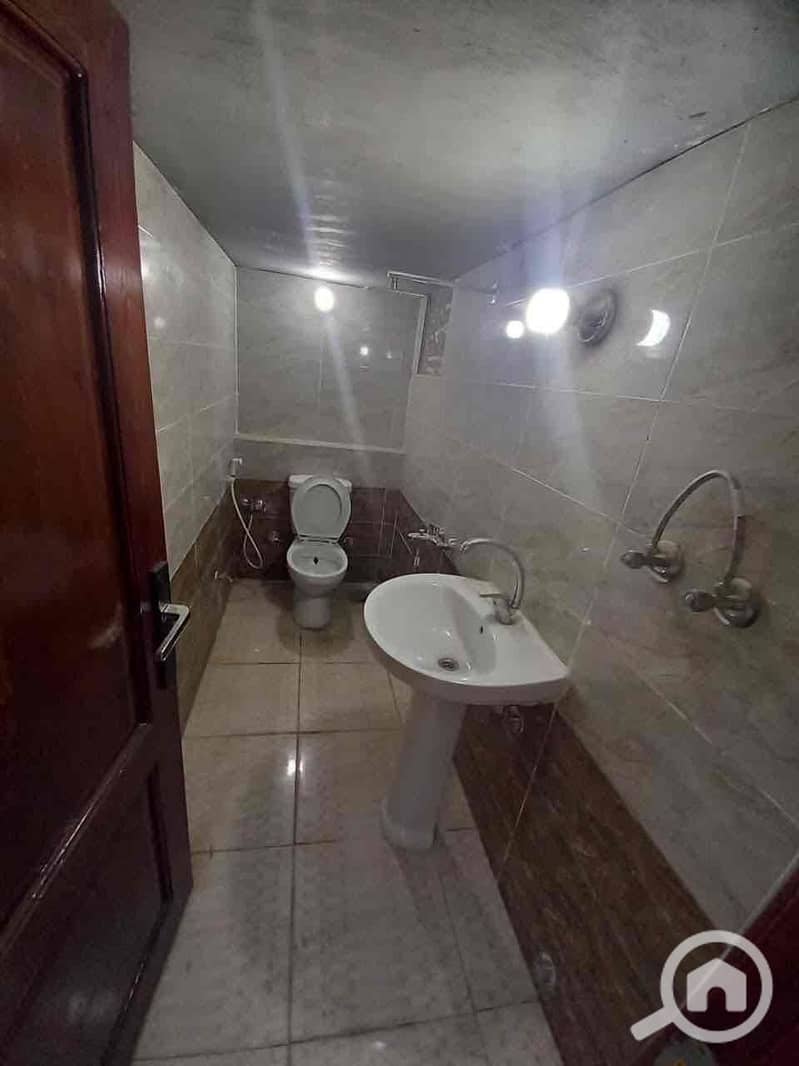 34 56f1da22-f609-4a33-9333-7ece6bdfd51f. jpg